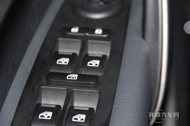 2014款 2.0T 手動精英型