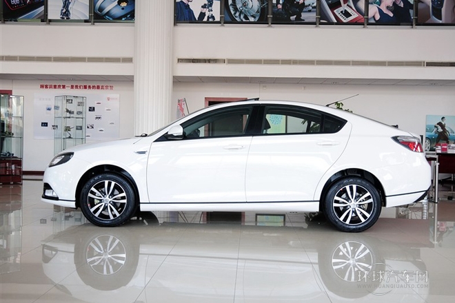 2013款 掀背 1.8L 自動駕值版