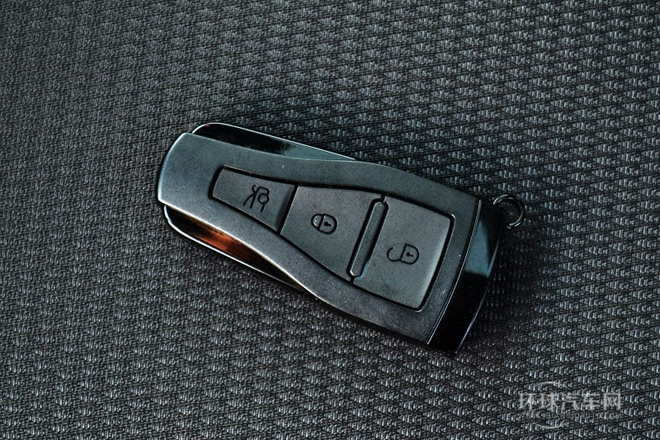 2013款 掀背 1.8L 自動精英版