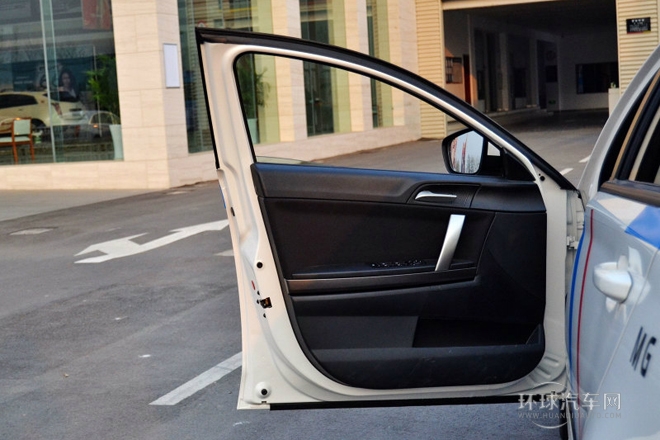 2013款 掀背 1.8L 自動(dòng)精英版