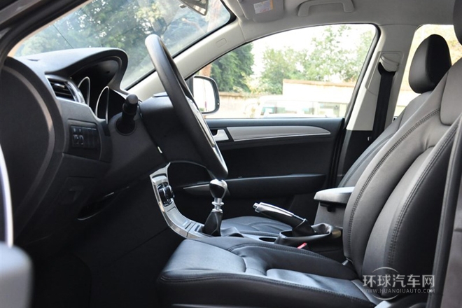 2014款 2.0T 自動豪華型