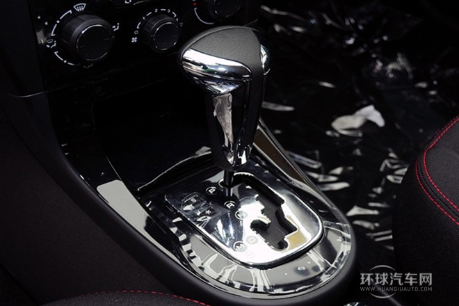 2013款 改款 CROSS 1.6L 自動