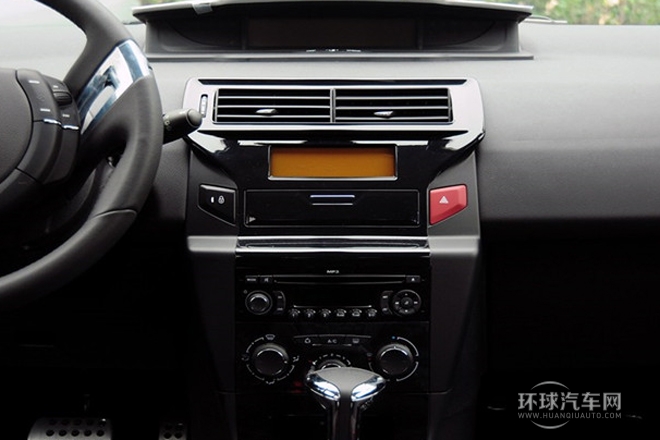 2013款 改款 CROSS 1.6L 自動