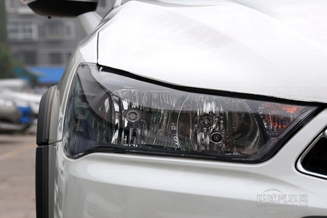 2013款 改款 CROSS 1.6L 自動