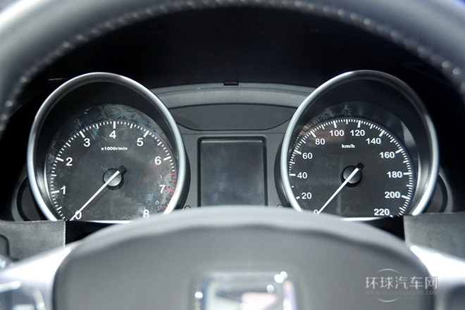 2014款 2.0T 自動(dòng)尊貴型