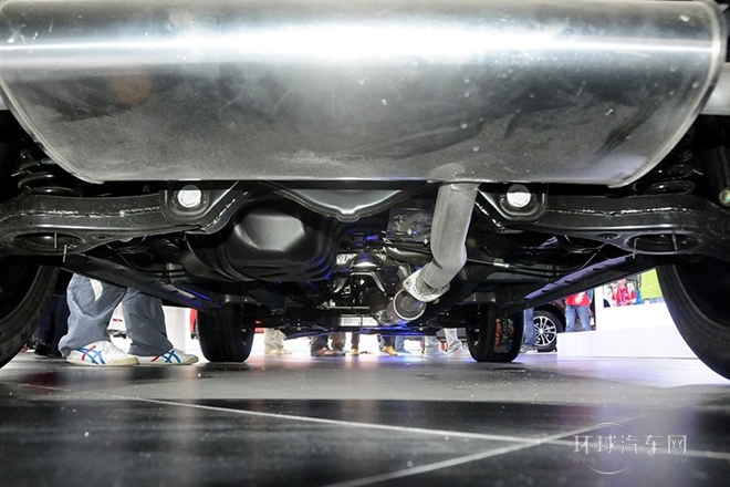 2014款 2.0T 自動尊貴型