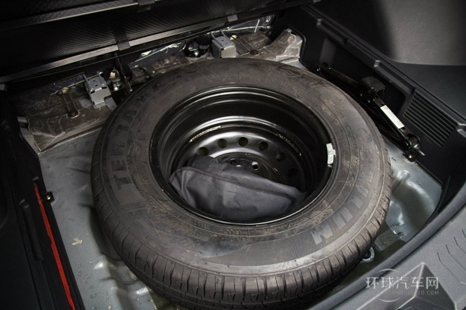 2014款 1.5T旗艦版車型