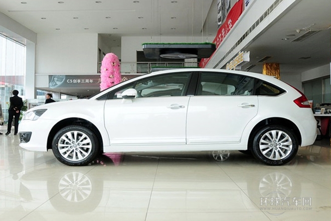 2013款 兩廂 1.6L 手動樂享型