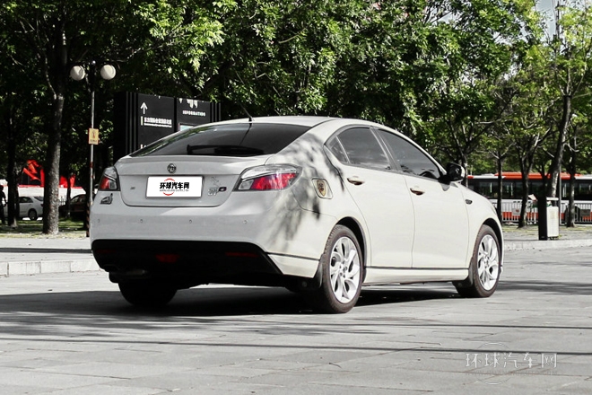 2013款 掀背 1.8T 自動(dòng)GT超值版