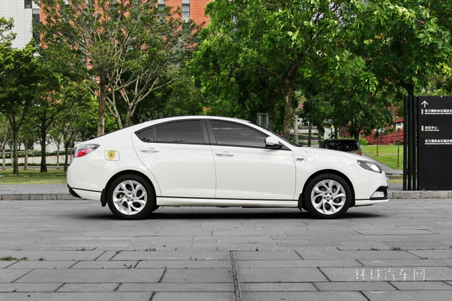 2013款 掀背 1.8T 自動GT超值版