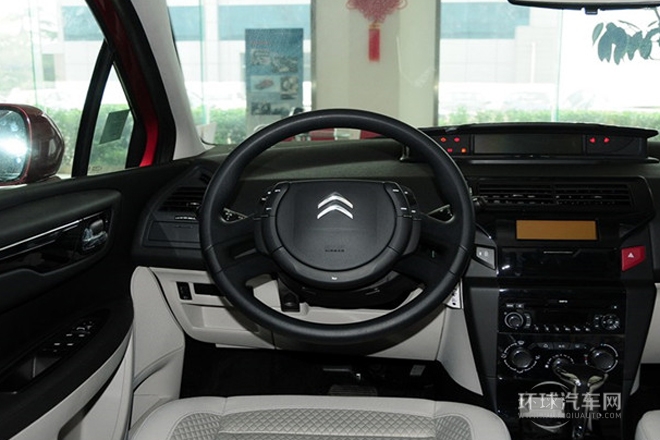 2013款 兩廂 1.6L 自動樂尚型