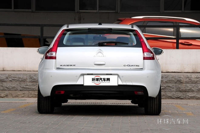 2013款 兩廂 1.6L 自動(dòng)樂尚型