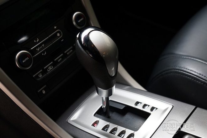 2013款 掀背 1.8T 自動豪華版