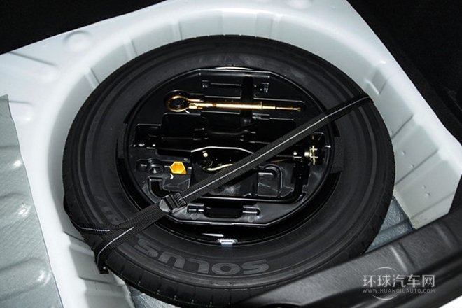 2013款 兩廂 1.6L 手動樂尚型