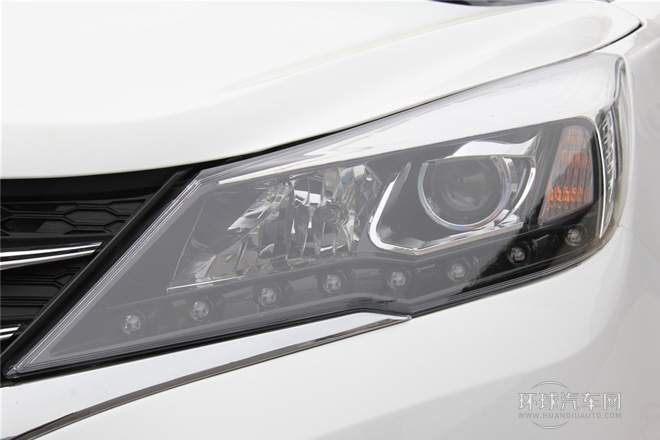 2014款 1.5L 新視界版手動(dòng)豪華型