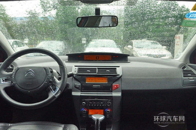 2013款 兩廂 1.6L 自動(dòng)樂享型