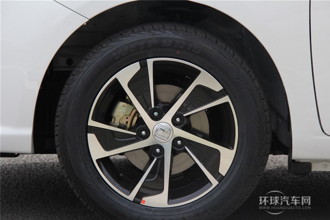 2014款 1.5L 新視界版手動豪華型