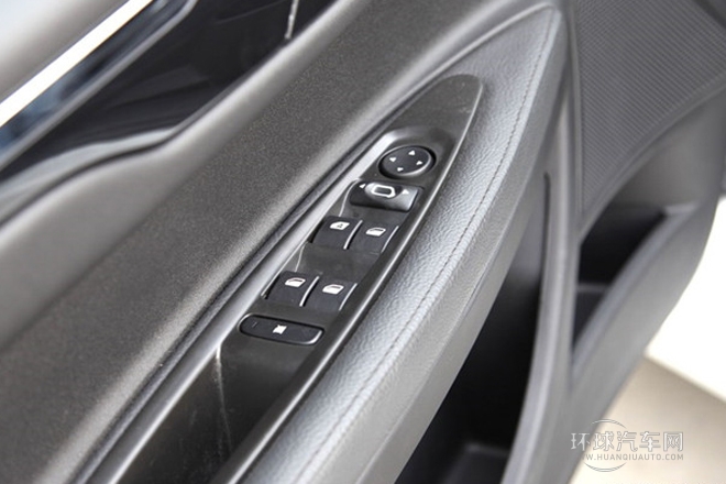 2013款 CNG手動品尚型