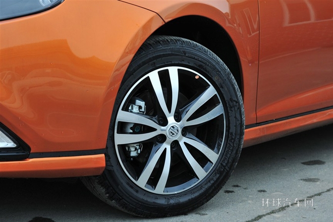 2014款 掀背 1.8L 手動駕值版