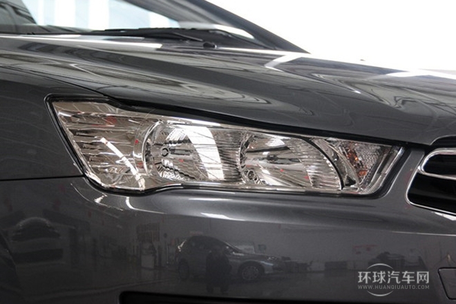 2013款 三廂 2.0L 自動品悅型