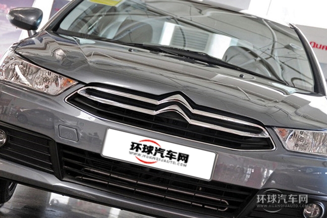 2013款 三廂 2.0L 自動品悅型
