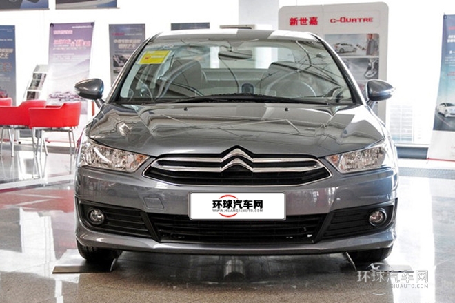 2013款 三廂 2.0L 自動品悅型