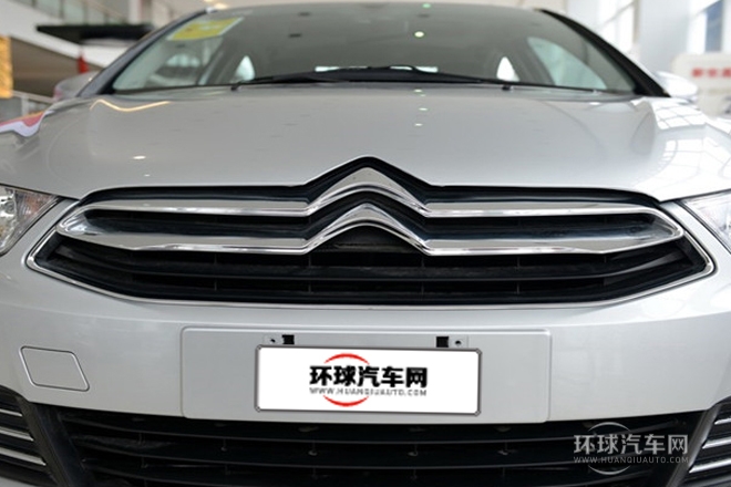 2013款 三廂 1.6L 手動品享型