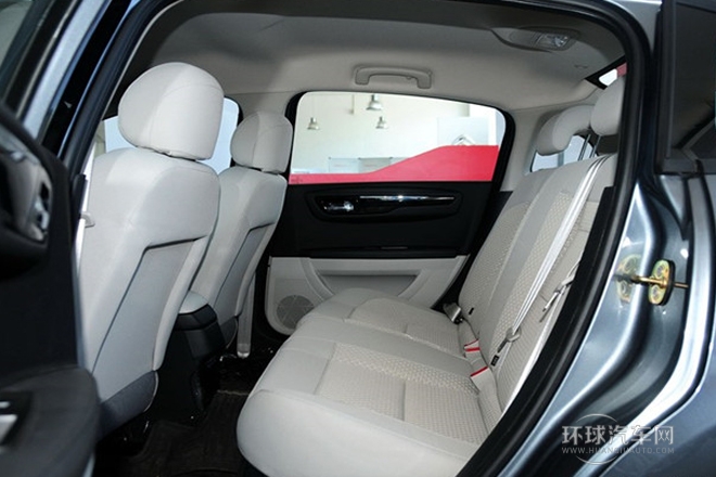 2013款 三廂 1.6L 自動品尚型