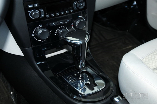 2013款 三廂 1.6L 自動品尚型