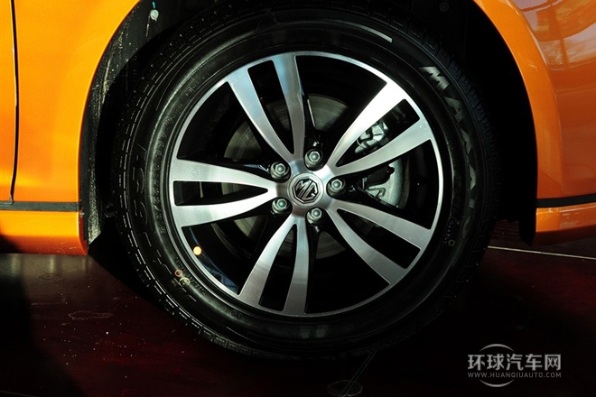 2014款 掀背 1.8L 自動(dòng)駕值版