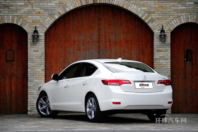 2013款 2.0L 精銳版