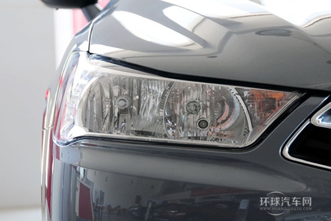 2013款 三廂 1.6L 自動(dòng)品尚型