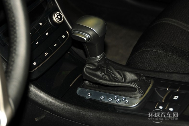 2014款 掀背 1.8L 自動駕值版