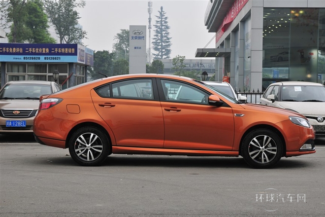 2014款 掀背 1.8T 手動(dòng)性能版