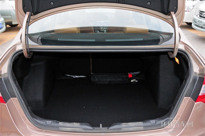 2014款 1.5T 自動(dòng)豪華型