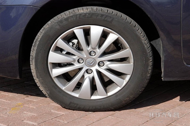 2009款 Grand 2.0L 舒適型