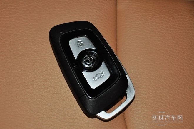 2014款 1.6L 手動豪華型