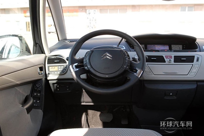 2009款 Grand 2.0L 舒適型