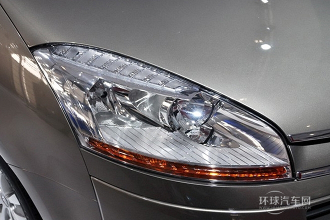 2009款 Grand 2.0L 舒適型