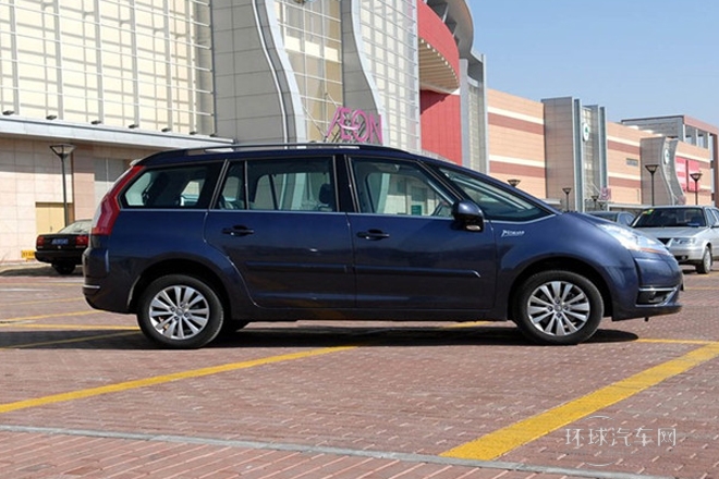 2009款 Grand 2.0L 舒適型