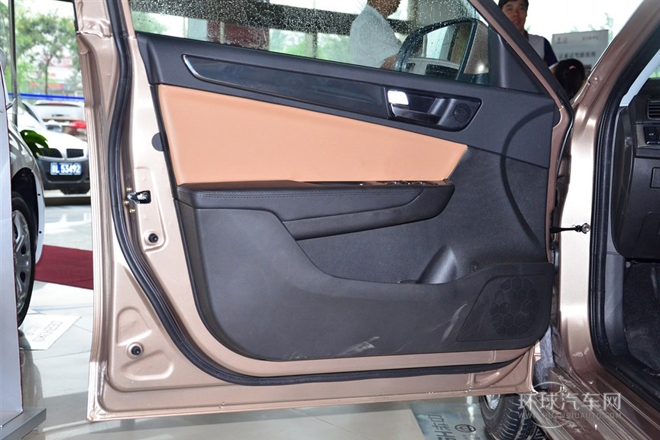 2014款 1.6L 自動舒適型