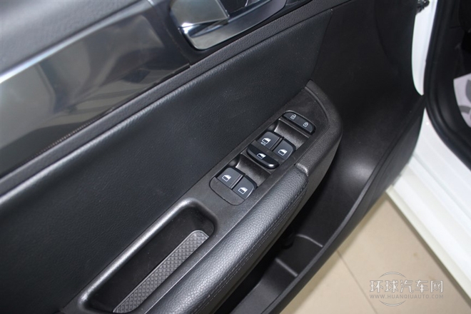 2014款 1.6L 自動舒適型