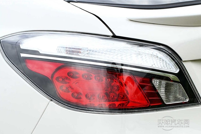 2014款 掀背 1.8T 自動精英版