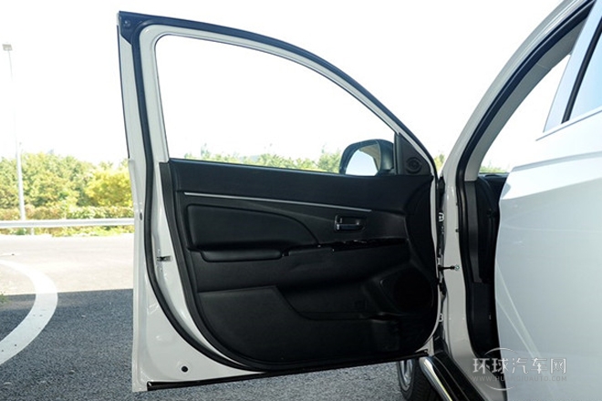 2013款 2.0L 四驅豪華版