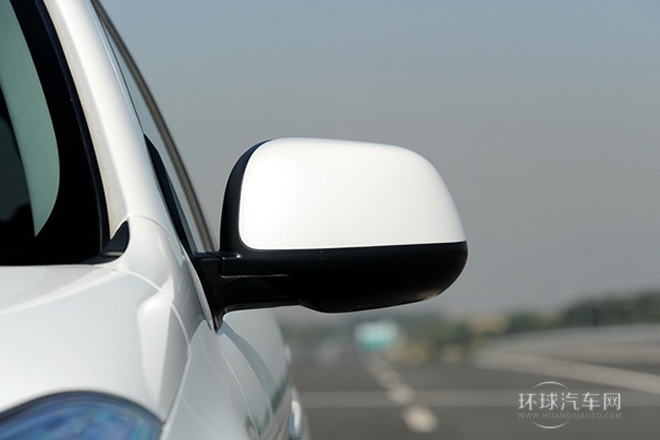 2013款 2.0L 四驅豪華版