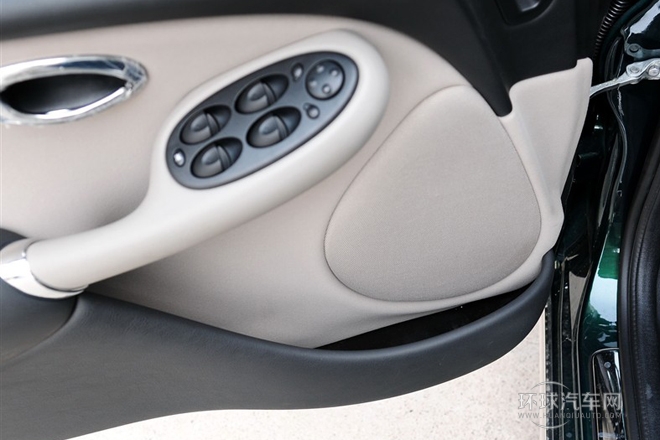 2010款 1.8T 手動(dòng)舒適版