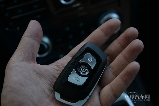 1.5T 手動(dòng)兩驅(qū)豪華型