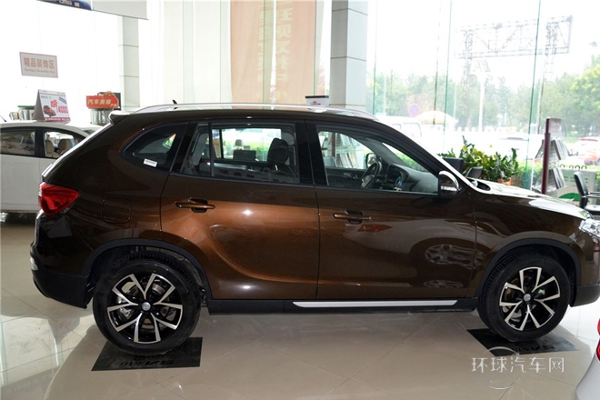 1.5T 手動兩驅運動型