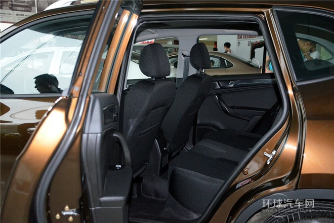 1.5T 手動兩驅運動型