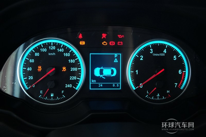 1.5T 自動兩驅運動型